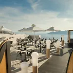 Apartament Galaxy &