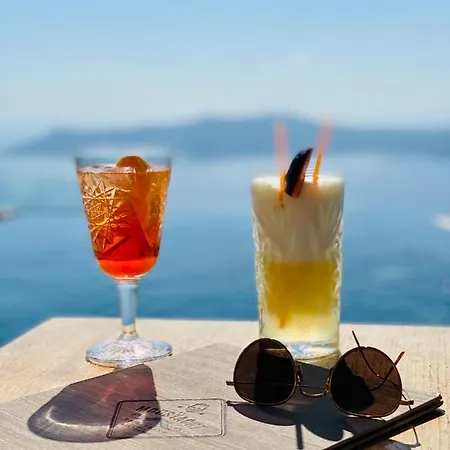 Galaxy & Imerovigli (Santorini)