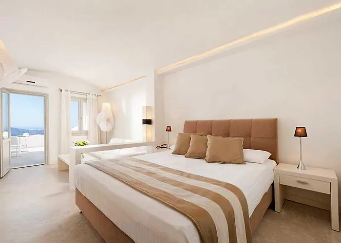 أجنحة وفيلات غالاكسي *