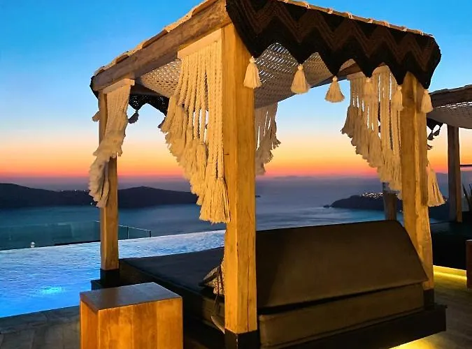 ギャラクシー スイート＆ヴィラズ アパート