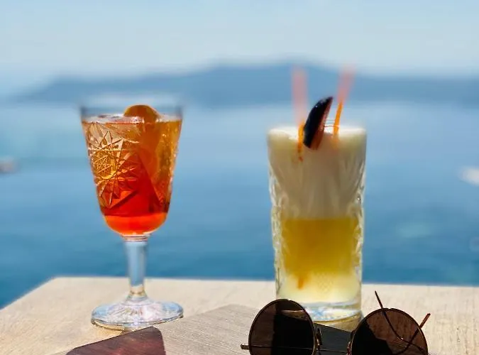 Galaxy & Imerovigli (Santorini)